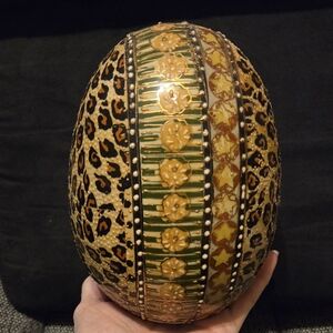 Vtg. Hand Painted Lacquered Home Decor Egg Possibly Ukranian Traditional Art